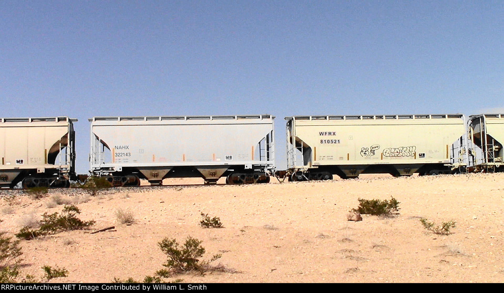 WB Manifest Frt at Erie NV W-MidTrn -136